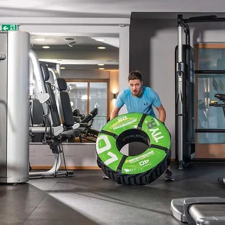 Adler Tyrol Mountain Superior Hotel Tux