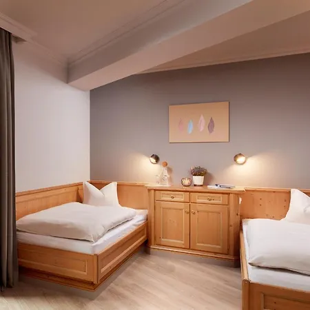 Hotell Adler Tyrol Mountain Superior 4*