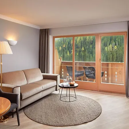 Adler Tyrol Mountain Superior Hotell 4*