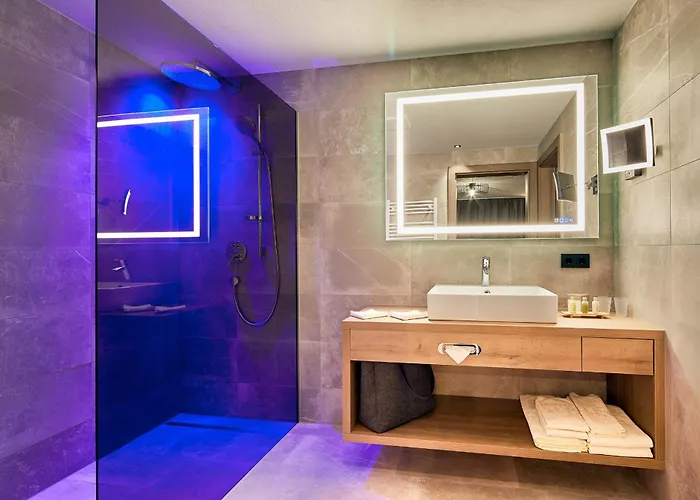 Adler Tyrol Mountain Superior Hotel 4*