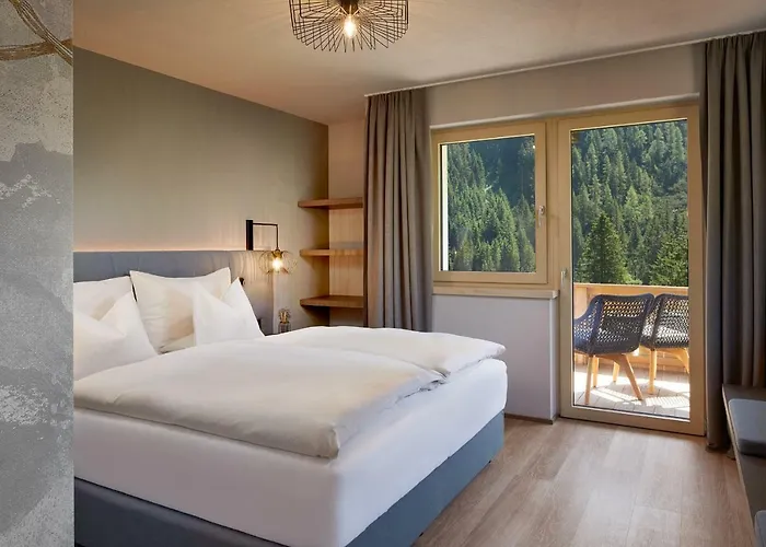 Hotel Adler Tyrol Mountain Superior 4*